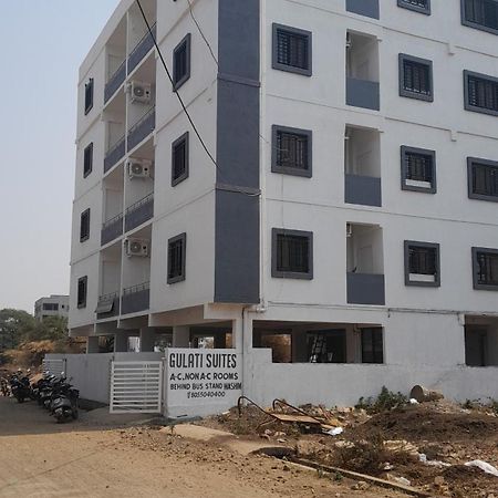 Hotel Gulati Suites Washim Extérieur photo